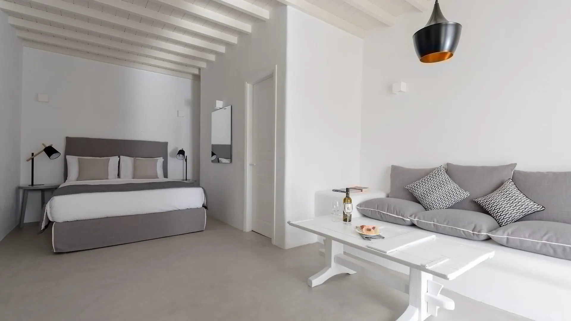 **** Aparthotel Cova Mykonos Suites Elia  Griechenland